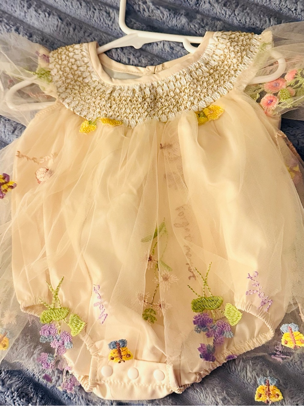 SHEIN Cream Floral Embroidered Tulle Baby Dress Romper